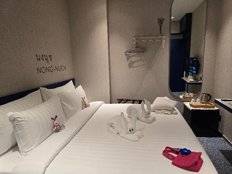 ARNI HER Ladies Hotel (Female Only) - Oda