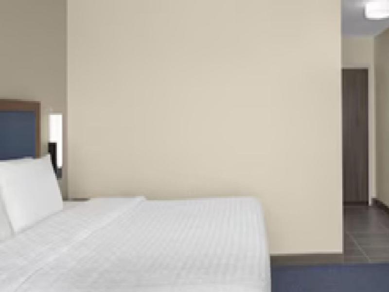Hampton Inn Suites Hilton Long Island Farmingdale - Oda
