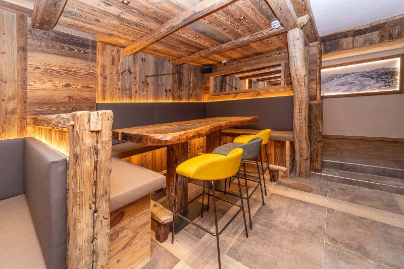 Hotiday Sauze Centro - Bar