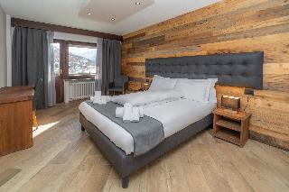 Hotiday Sestriere Skirun fotoÄŸrafÄ±