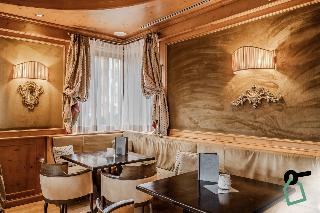 Hotiday Room Collection - Campiglio Pradalago fotoÄŸrafÄ±