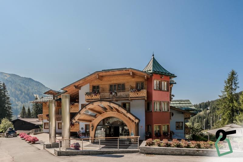 Hotiday Room Collection - Campiglio Pradalago - Genel