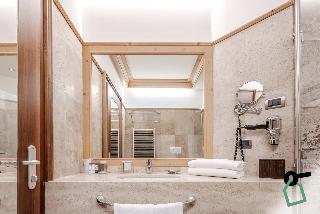 Hotiday Room Collection - Campiglio Pradalago fotoÄŸrafÄ±