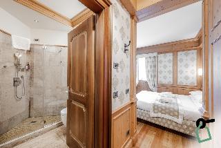 Hotiday Room Collection - Campiglio Pradalago fotoÄŸrafÄ±