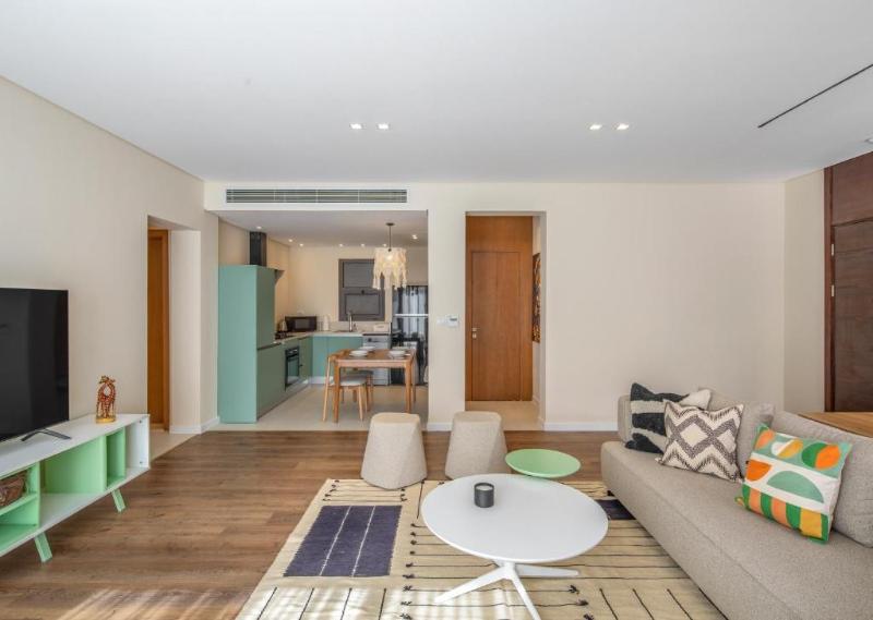 Rivera 2bedroom With Garden Eastown Near Ednc Mall - Lobi