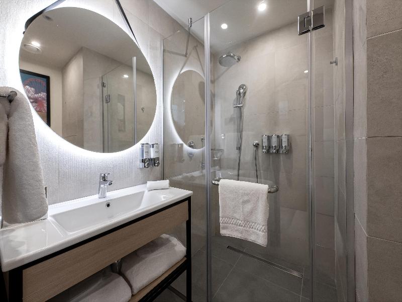 Hampton By Hilton Batumi Center - Oda