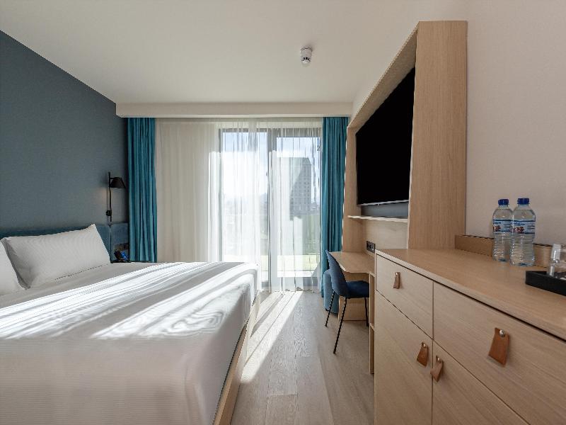 Hampton By Hilton Batumi Center - Oda