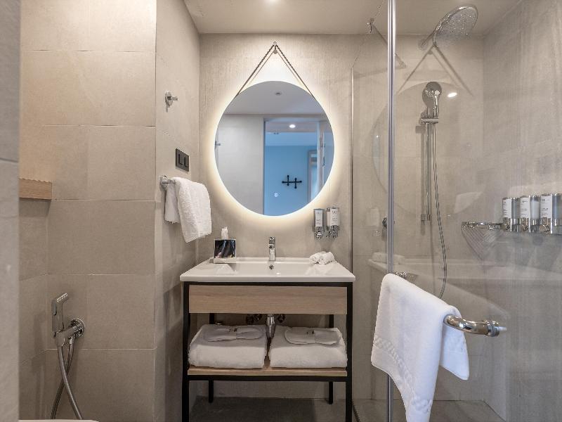 Hampton By Hilton Batumi Center - Oda