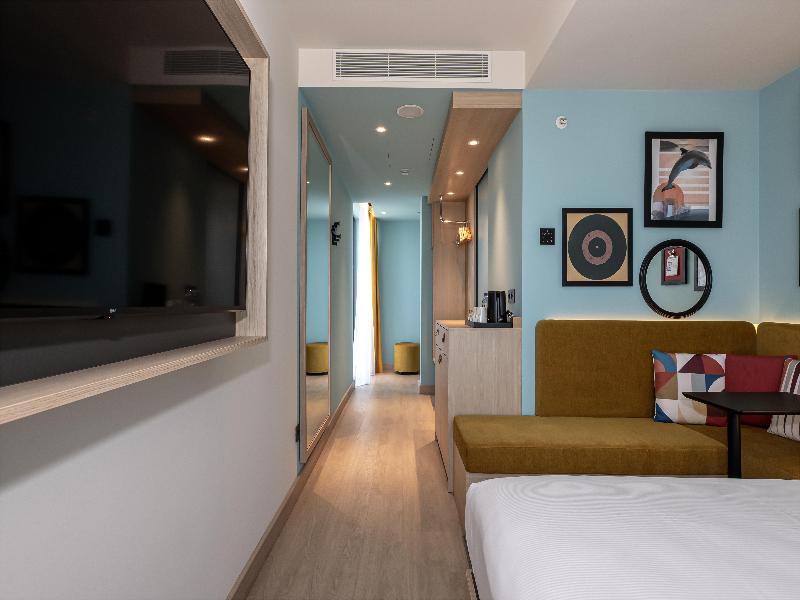 Hampton By Hilton Batumi Center - Oda