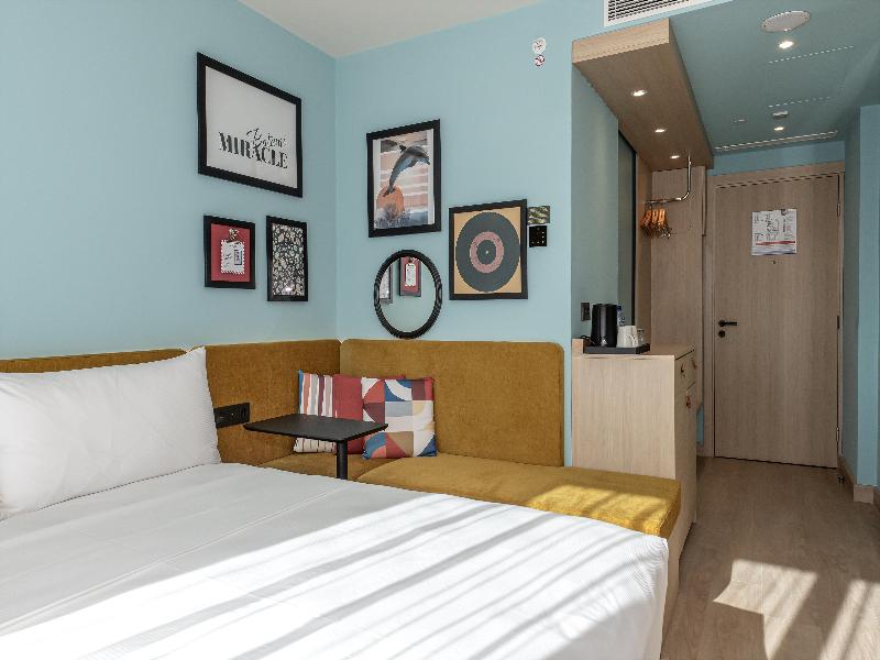 Hampton By Hilton Batumi Center - Oda