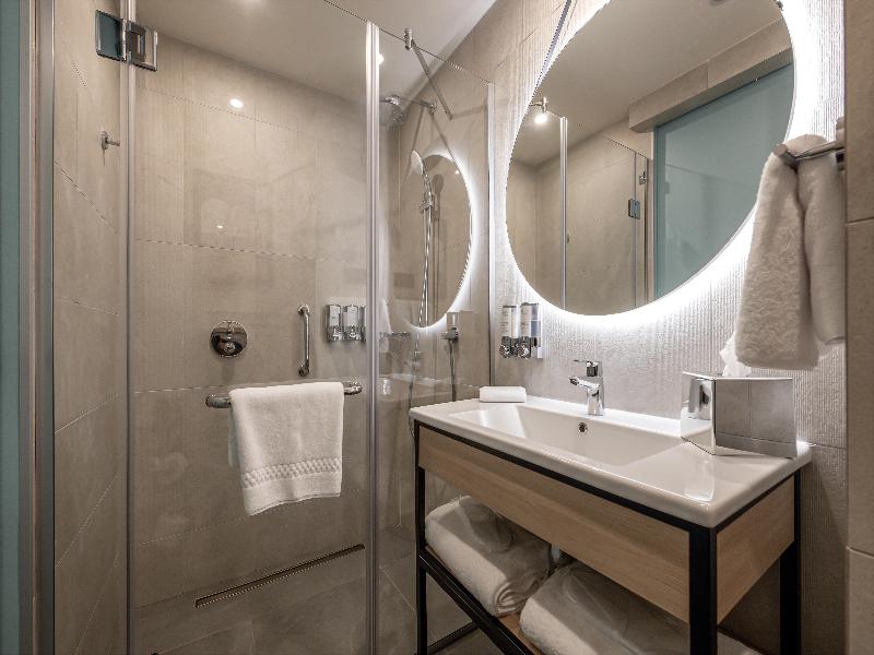 Hampton By Hilton Batumi Center - Oda