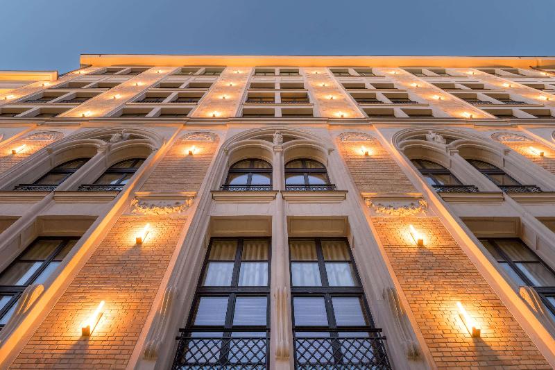 Sax Paris, LXR Hotels & Resorts - Genel