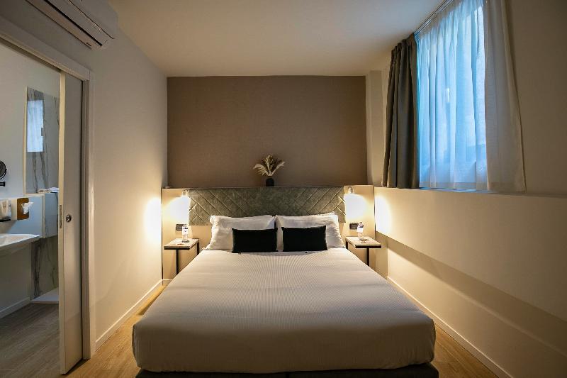 Aiello Hotels - Citylife Apartments - Oda