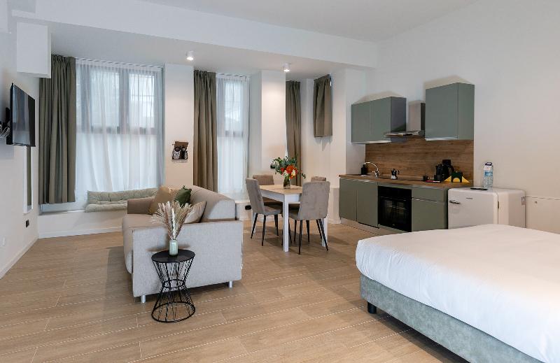 Aiello Hotels - Citylife Apartments - Oda