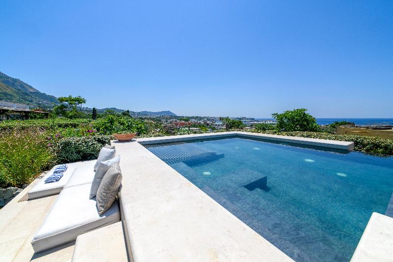 Orablu Exclusive Villas - Oda