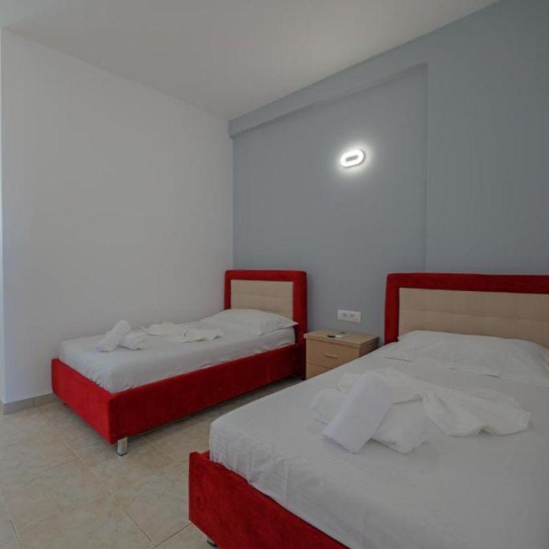 Vila Xhovani - Oda