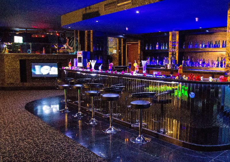 Golden Beach Resort - Bar