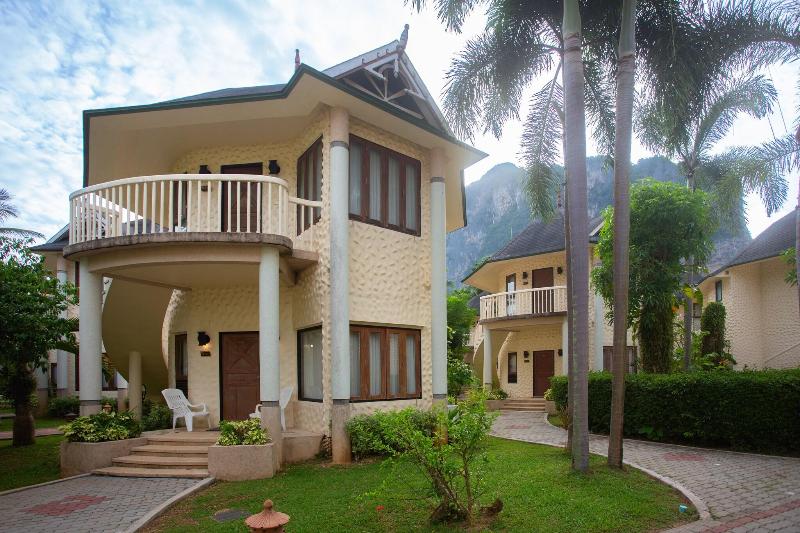 Golden Beach Resort - Genel
