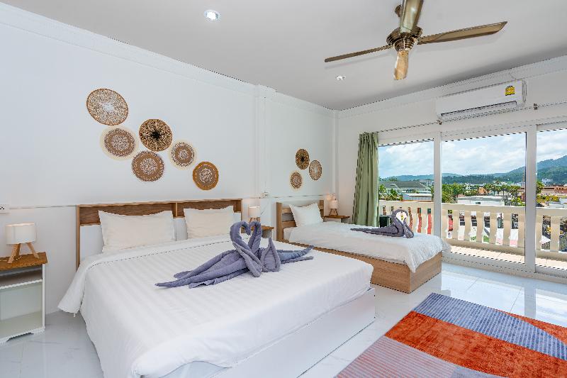 Kata Hill Sea View Hotel - Oda