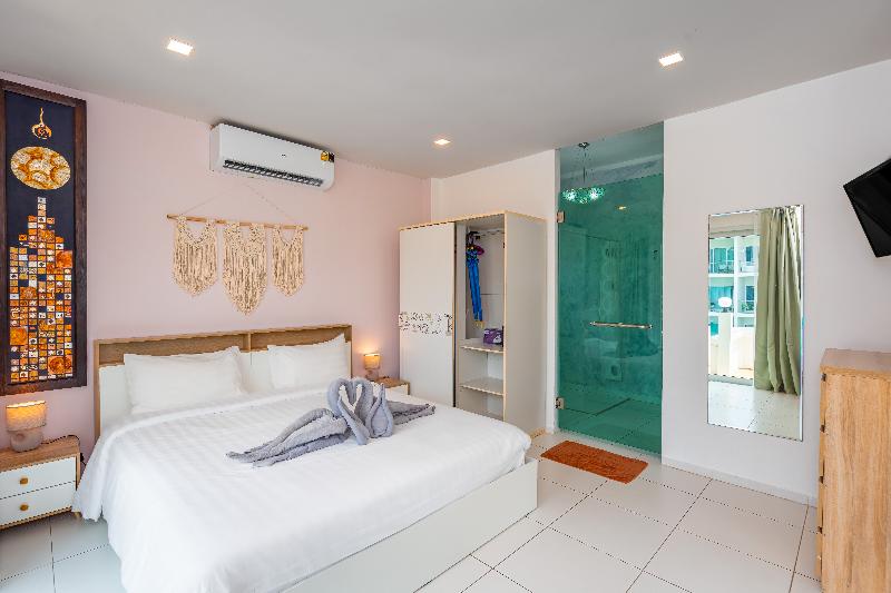 Kata Hill Sea View Hotel - Oda