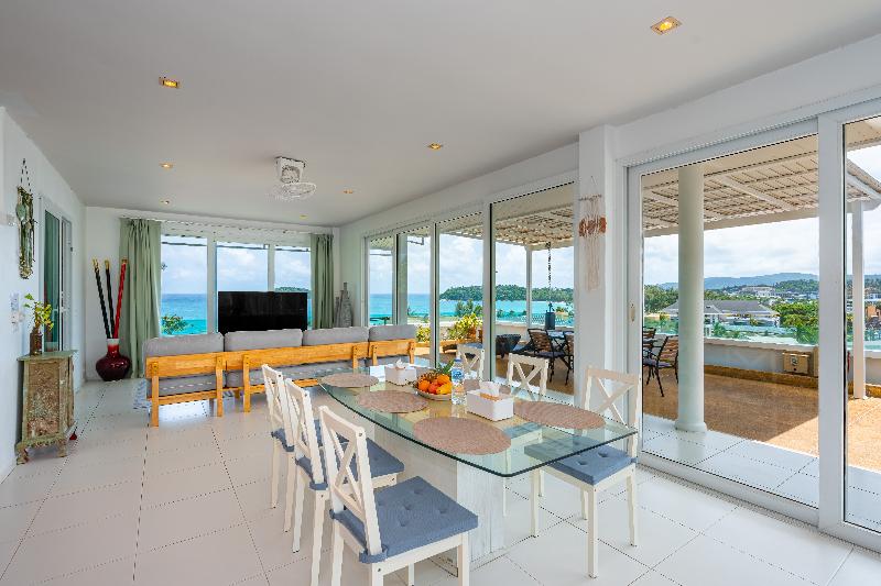 Kata Hill Sea View Hotel - Oda