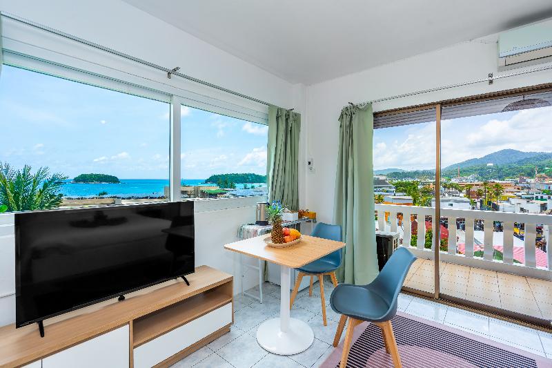 Kata Hill Sea View Hotel - Oda