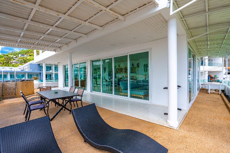 Kata Hill Sea View Hotel - Oda