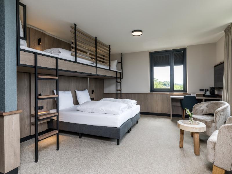 Alpine Hotel By Snowworld - Oda