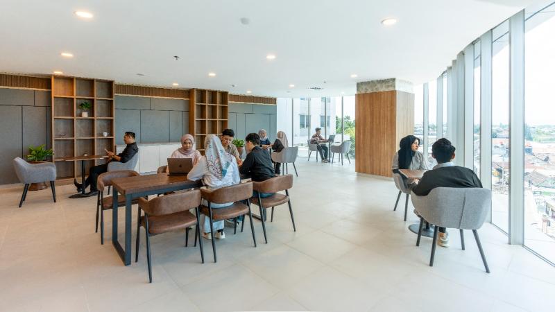 Prime UMY Hotel Convention & Dormitory - Genel