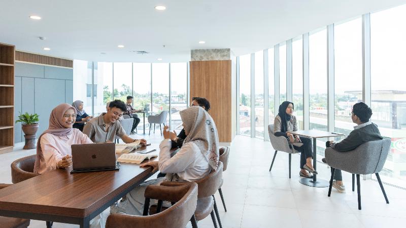 Prime UMY Hotel Convention & Dormitory - Genel