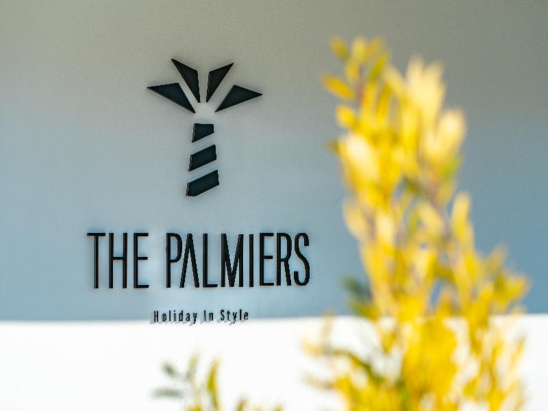 The Palmiers - Genel