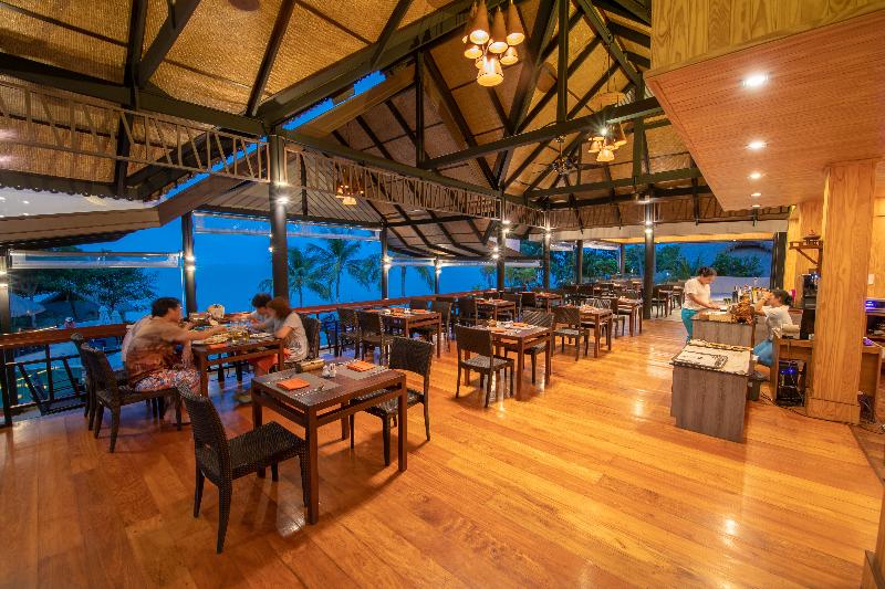 Coral Cliff Beach Resort Samui - Restoran
