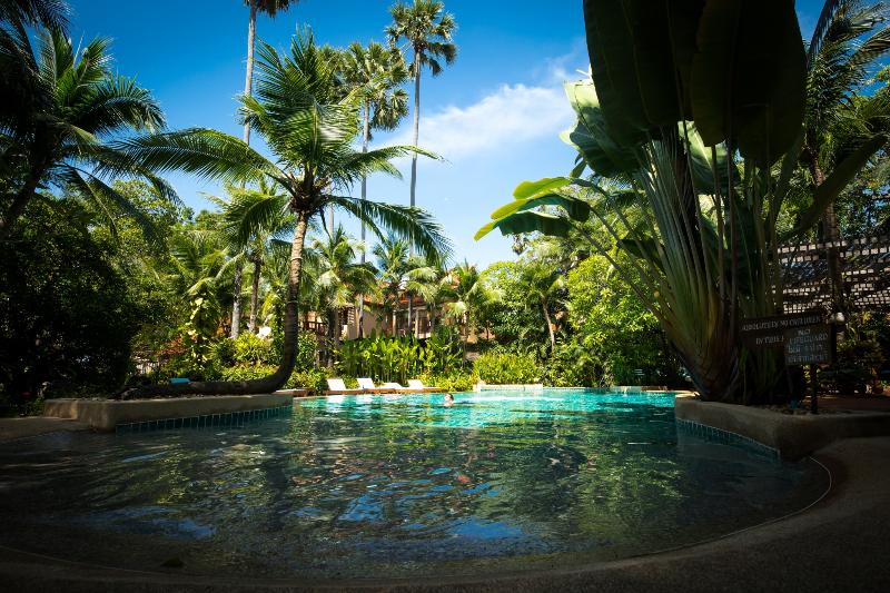Rabbit Resort - Havuz