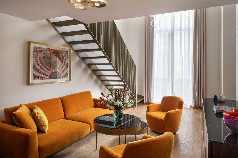 Teatro Luxury Apartments Firenze - Oda