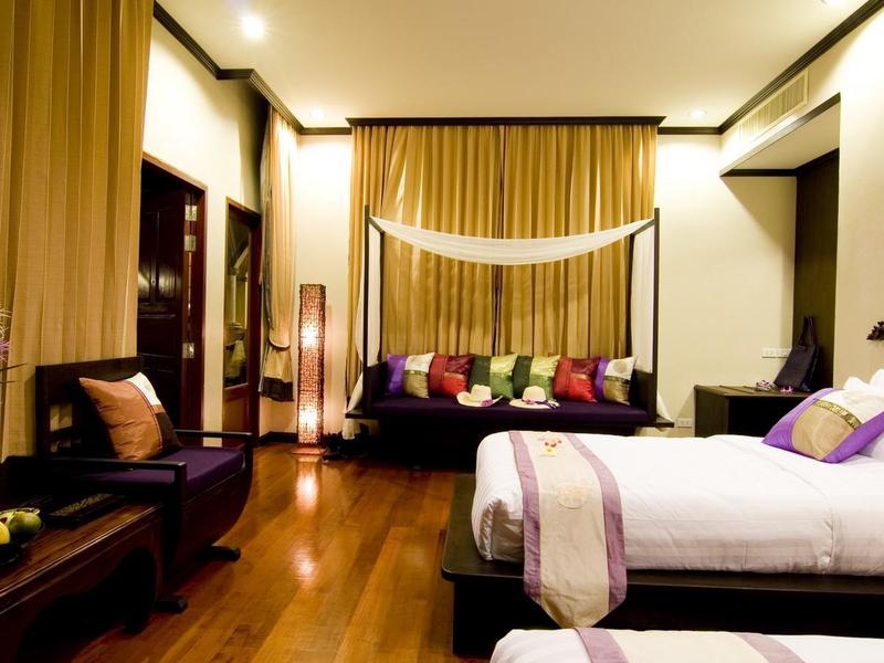 Kanok Buri Resort - Oda