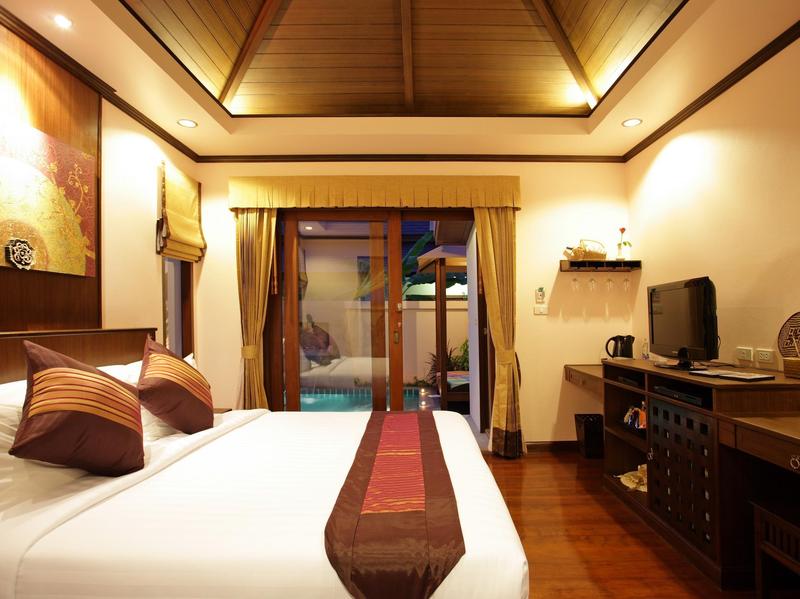 Kanok Buri Resort - Oda