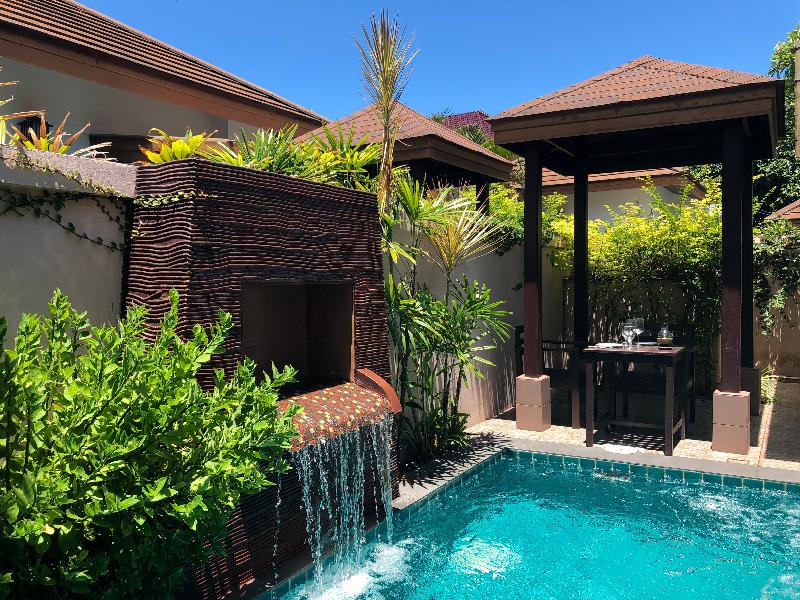 Kanok Buri Resort - Oda