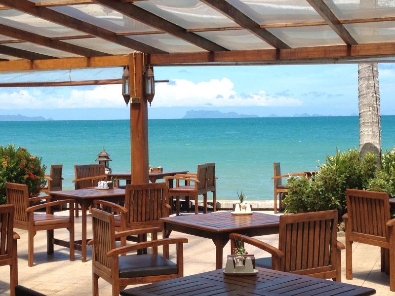 Kanok Buri Resort - Restoran