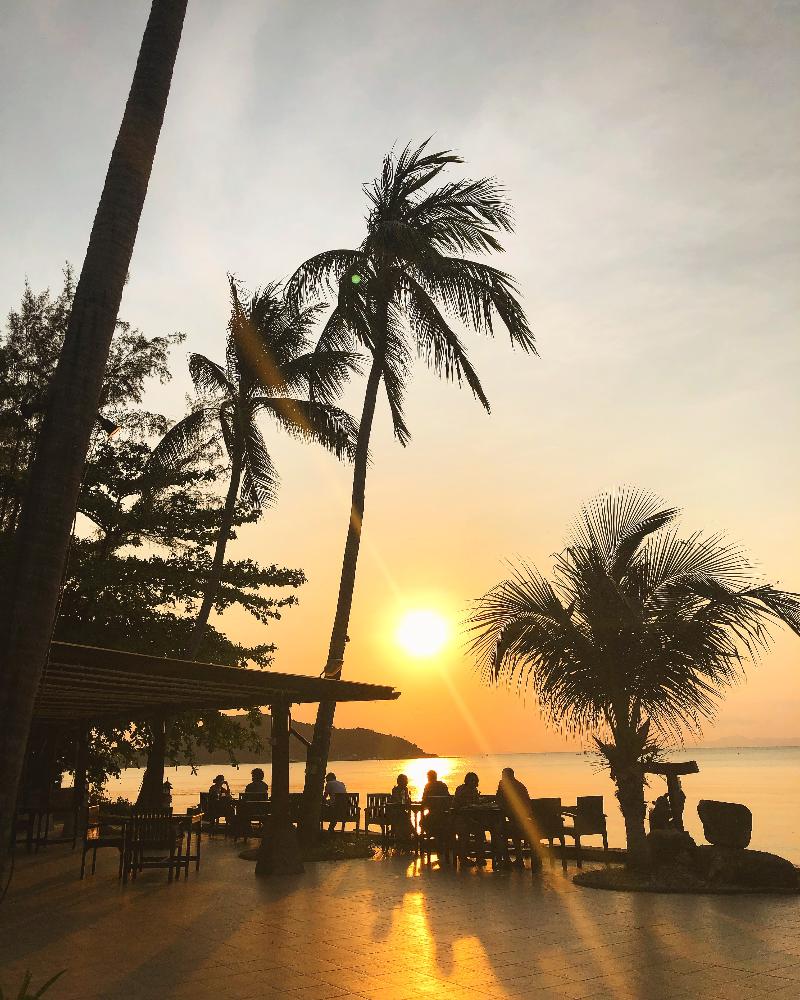 Kanok Buri Resort - Restoran