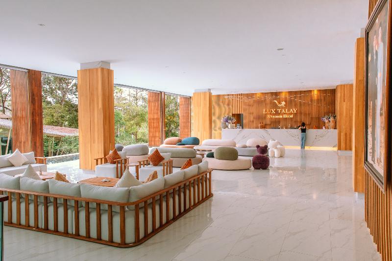 Luxtalay Khanom Hotel - Lobi