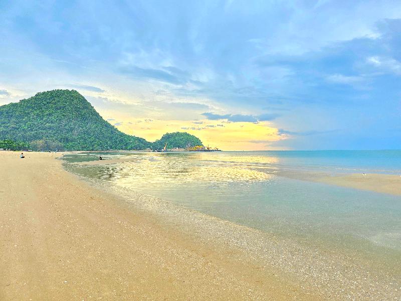 Luxtalay Khanom Hotel - Plaj