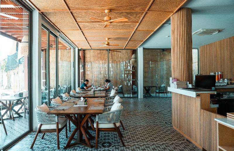 Luxtalay Khanom Hotel - Restoran