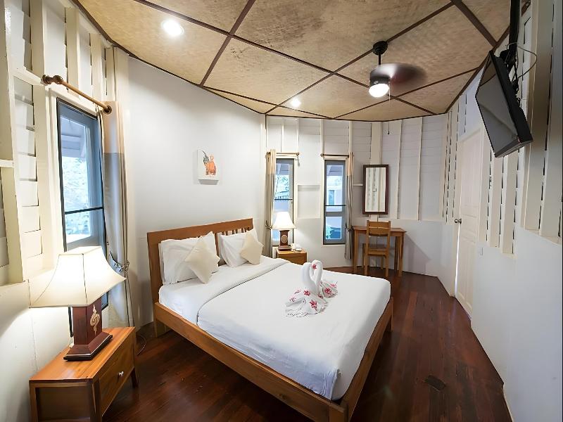 Koh Tao Coral Grand Resort - Oda