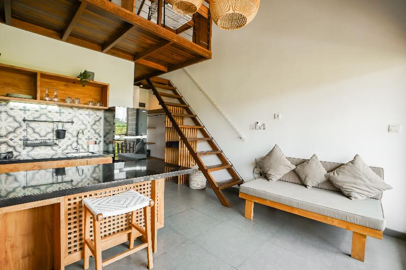 Suksma Guesthouse - Oda