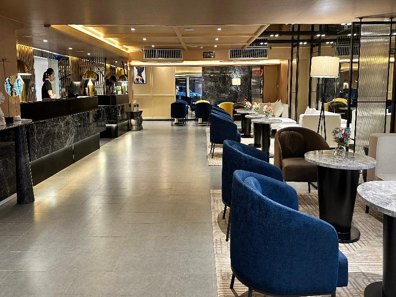 Ramada by Wyndham Bangkok Sukhumvit 11 - Bar