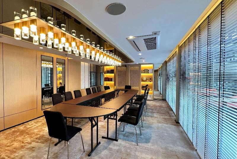 Ramada by Wyndham Bangkok Sukhumvit 11 - Toplantı