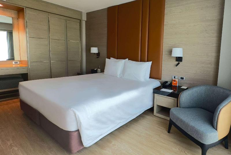 Ramada by Wyndham Bangkok Sukhumvit 11 - Oda