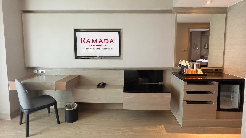 Ramada by Wyndham Bangkok Sukhumvit 11 - Oda