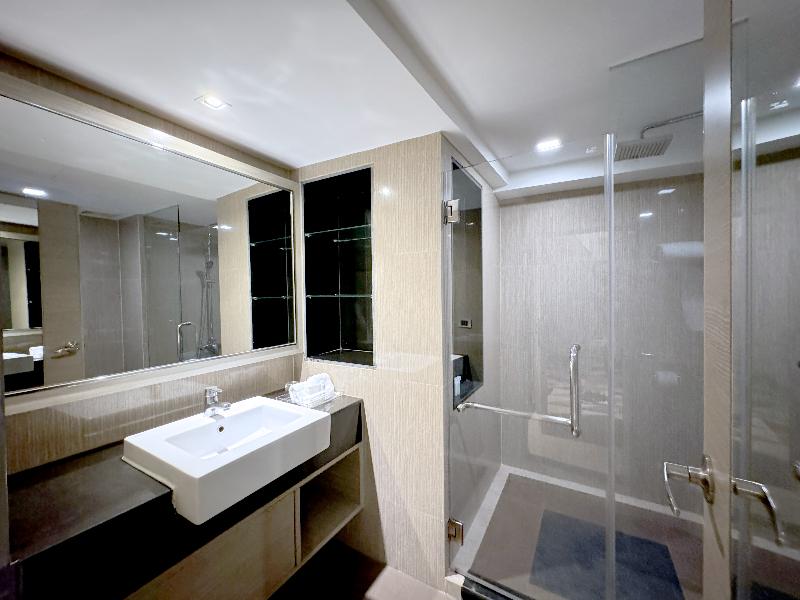 Ramada by Wyndham Bangkok Sukhumvit 11 - Oda