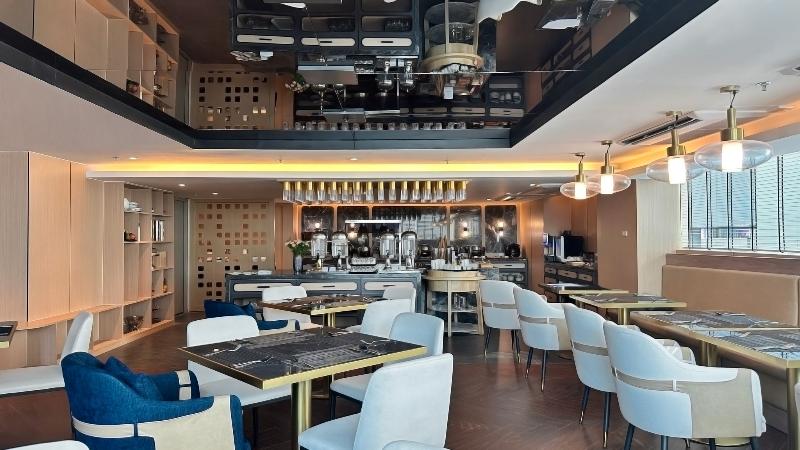 Ramada by Wyndham Bangkok Sukhumvit 11 - Restoran